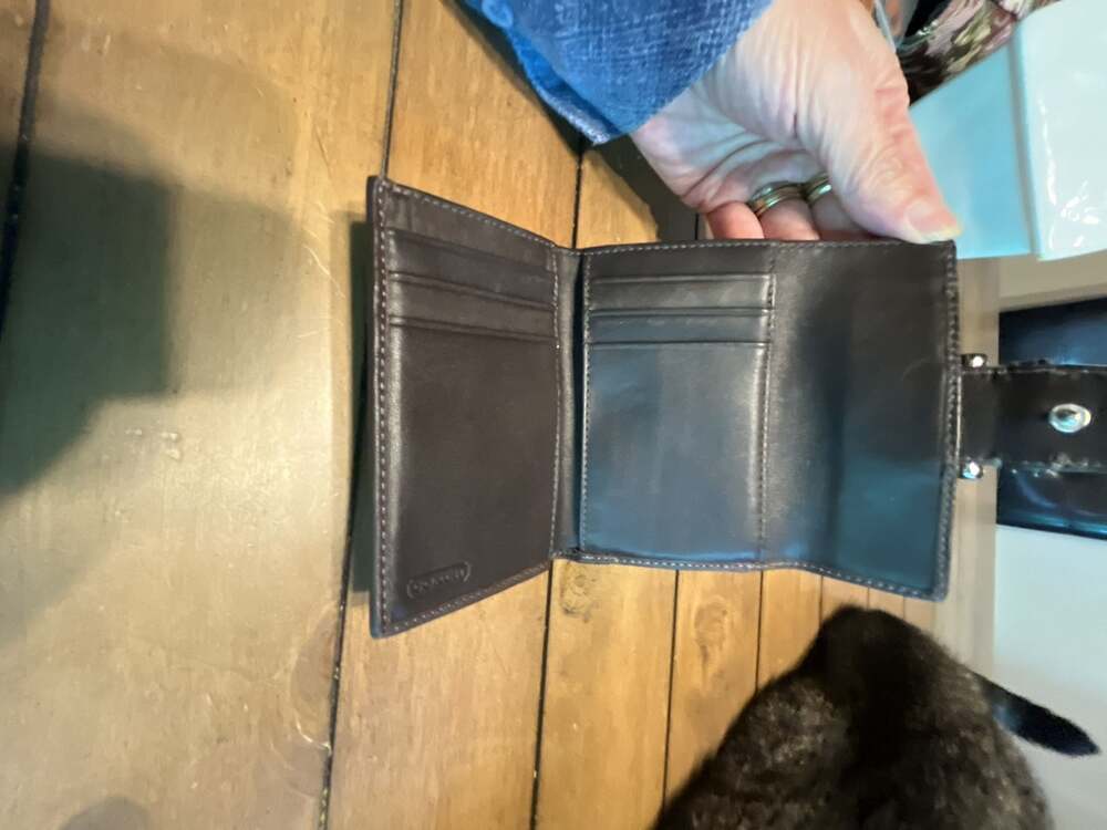 Coach Brown Leather Buckle Bifold Wallet - Picture 5 of 6